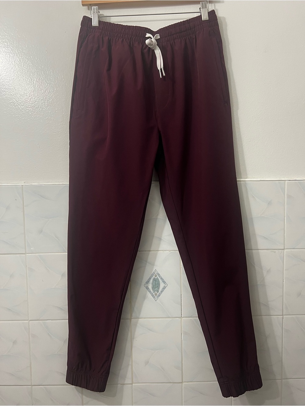 Cove USA Joggers Running Pants Burgundy Men’s L Athleisure Performance Lounge